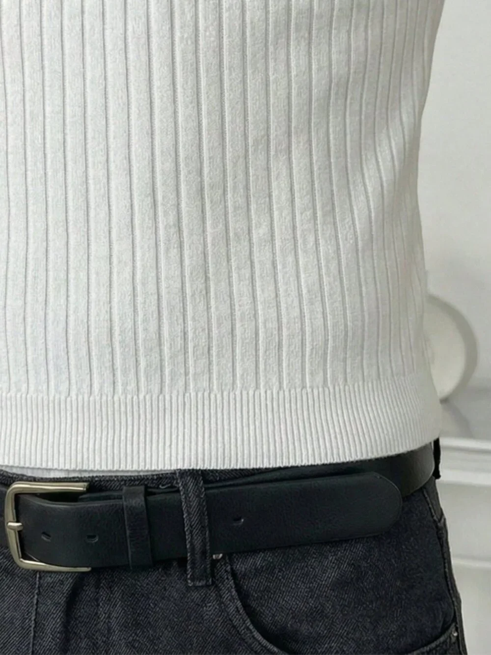 White Sports Men's Loose Rib-Knit Collar Short Sleeve Sweater